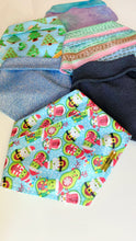 Load image into Gallery viewer, Avo&#39;s Helpers Bandana
